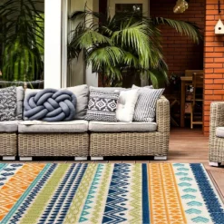 World Rug Gallery Ronda Contemporary Bohemian Indoor/Outdoor Area Rug -Garden Furniture Store GUEST 006cf00c 91f2 4942 8c35 f991b642cd61