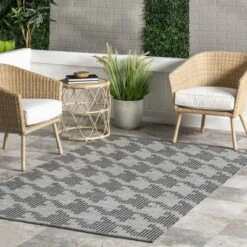 NuLOOM Resi Geometric Striped Indoor/Outdoor Patio Area Rug