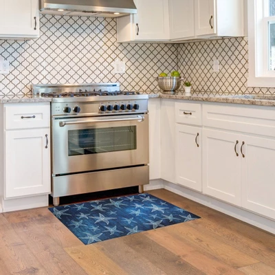 Caspian Washable Outdoor Rug Blue/Light Blue - Linon 6 Caspian Washable Outdoor Rug Blue/Light Blue - Linon - Image 6