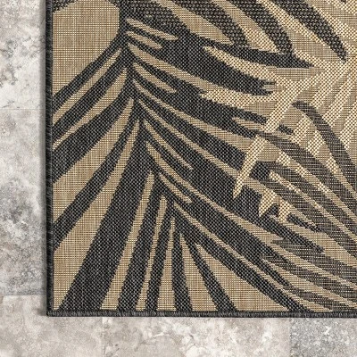 NuLOOM Kasia Areca Palm Indoor/Outdoor Patio Area Rug 4 NuLOOM Kasia Areca Palm Indoor/Outdoor Patio Area Rug - Image 4