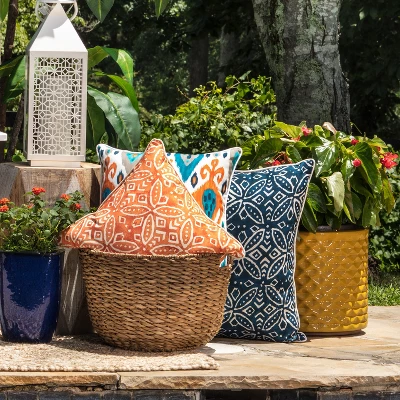 18.5" 2pk Merida Pimento Throw Pillows Orange - Pillow Perfect 2 18.5" 2pk Merida Pimento Throw Pillows Orange - Pillow Perfect - Image 2