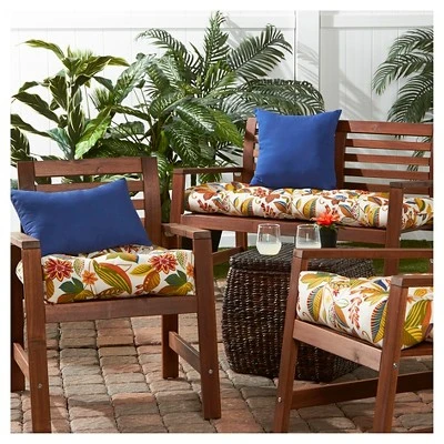 Esprit Floral Outdoor Seat Cushion - Kensington Garden 2 Esprit Floral Outdoor Seat Cushion - Kensington Garden - Image 2